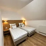 „amber” Z Widokiem Na Morze 4*
