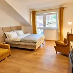 Bed & Breakfast „amber” Z Widokiem Na Morze